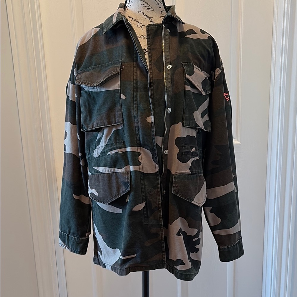 Sans Souci “United we Rise” Camouflage Utility Jacket
